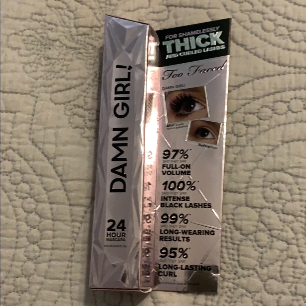 Too faced damn girl mascara